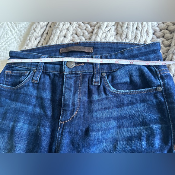 Joe’s- Cuff Crop Capri Jeans with Flawless Fit- Size 24 - Picture 12 of 12